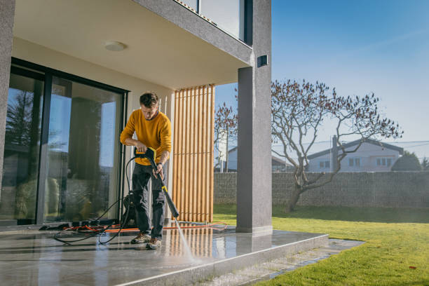 Best Pool Deck Cleaning in Englewood, CO